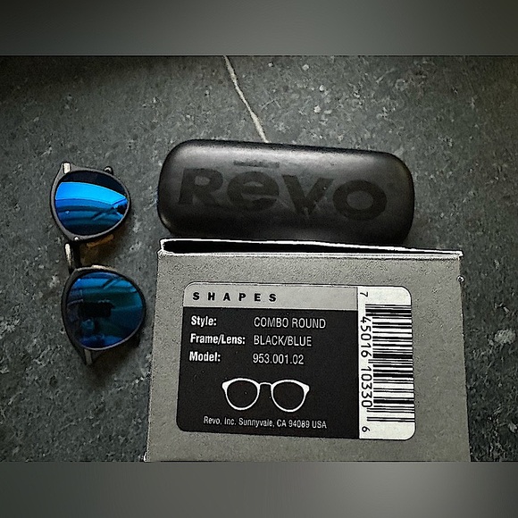 Revo Other - Revo Sunglasses - Shapes collection:
Black Frame Blue Mirror Lens 953-001-02